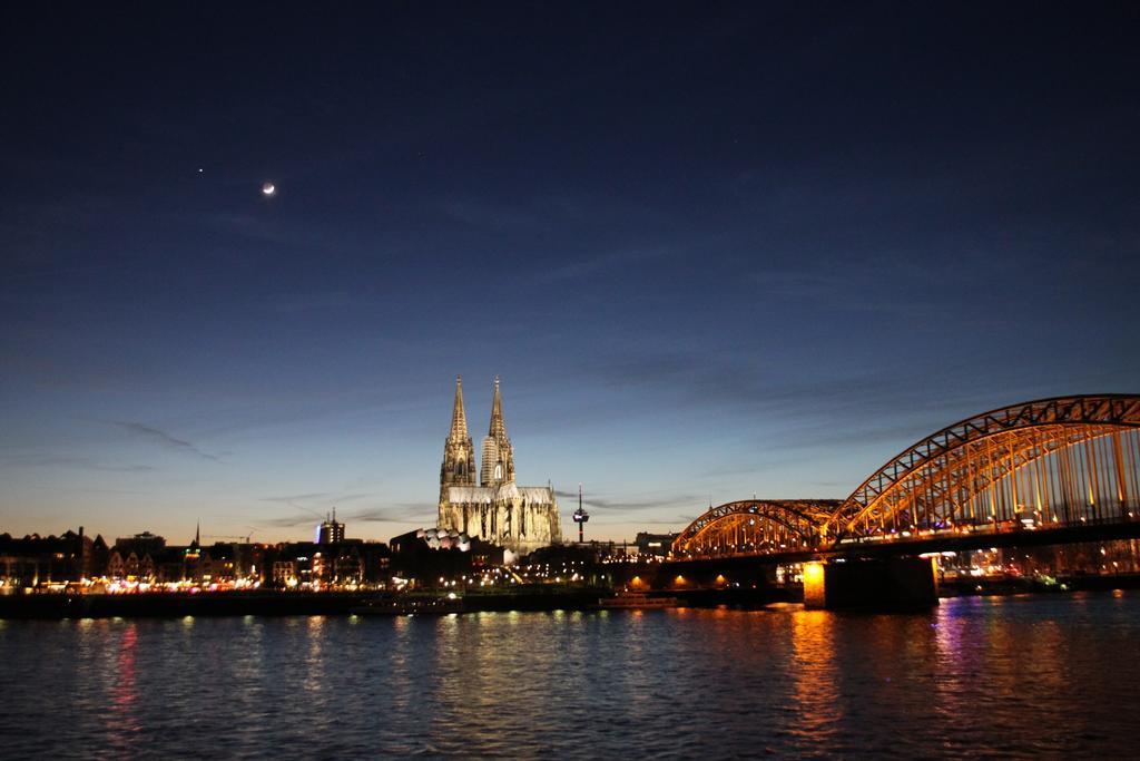 Old Town View Daire Köln Oda fotoğraf